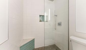 232 Kamahao Cir, Wailuku, HI 96793