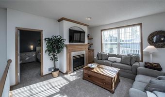 15056 Dutchman Ct, Apple Valley, MN 55124