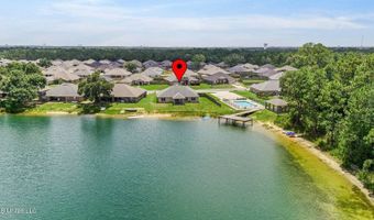 6236 Emerald Lake Dr, Biloxi, MS 39532