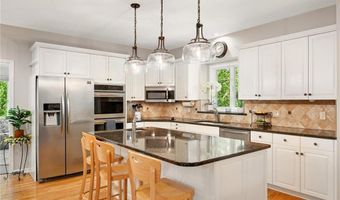 13542 Gossamer Way, Apple Valley, MN 55124