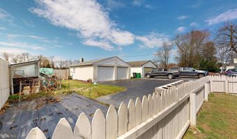 11 N MAIN St, Magnolia, DE 19962