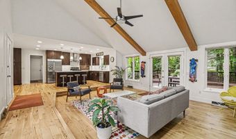 7606 Leyton Dr SE, Ada, MI 49301