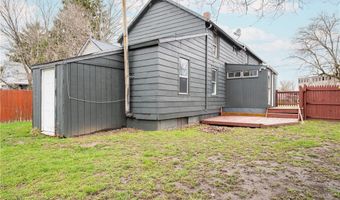 29 York St, Angola, NY 14006