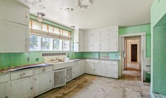 411 S Main St, Adrian, MI 49221