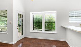 111 Cimarron Dr, Asheville, NC 28803