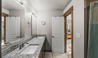 1307 Fozzie Ln B, Belgrade, MT 59714