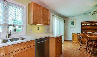 100 Scenery Ln, Johnston, RI 02919