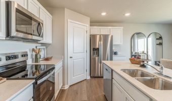 206 41st St SW Plan: Neuville, Altoona, IA 50009