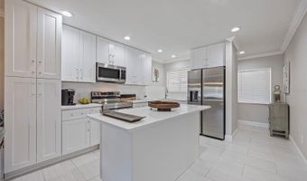1008 APOLLO BEACH Blvd 103, Apollo Beach, FL 33572