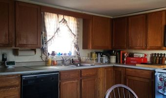 18 Cedar Ln, Belfast, ME 04915