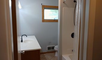 930 WASHINGTON St, Wisconsin Rapids, WI 54494