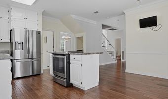 1007 River Pointe Dr, Albany, GA 31701