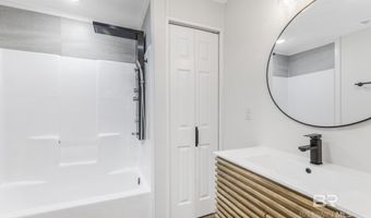 506 Byrne St, Bay Minette, AL 36507