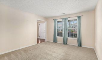 673 Country Grove Ln, Auburn, GA 30011