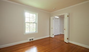 5306 ALBEMARLE St, Bethesda, MD 20816