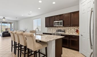 724 S 9TH St, Avondale, AZ 85323