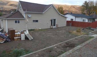 810 2nd St, Asotin, WA 99402