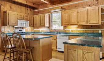 1793 Cherokee Dr, Bean Station, TN 37708