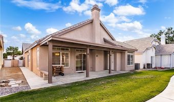 19598 Rolling Grn, Apple Valley, CA 92308