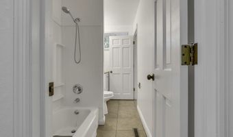 1752 S Hamilton Rd, Columbus, OH 43227