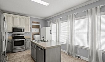 706 Beverly Hills Rd, Camden, SC 29020