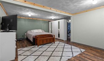 14 Jackson Schoolhouse Rd, Glocester, RI 02814