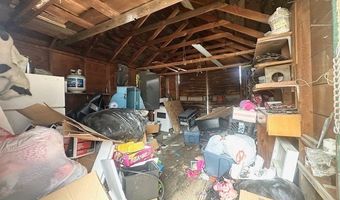 1105 E 4th St, Anaconda, MT 59711
