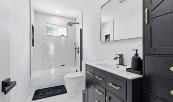 1230 HALL Ave, Abington, PA 19001