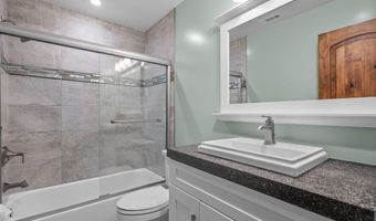 4315 Webb Rd, Anderson, CA 96007