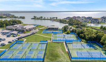 204 Links Ct, Heath, TX 75032