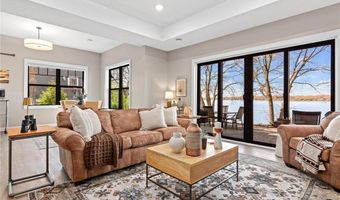 73 197th St, Alden, WI 54026