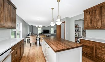 835 Appaloosa Run, Aurora, OH 44202