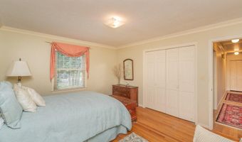 90 Manville Ave, Barnwell, SC 29812