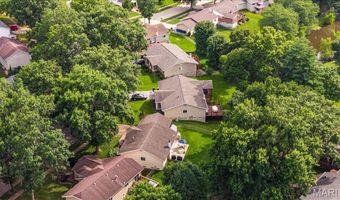 1115 Shadowoak Dr, Ballwin, MO 63021