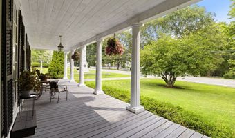 31 Canterbury Rd, Brooklyn, CT 06234