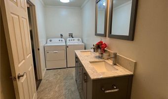 2121 S Camino St D, Anaheim, CA 92802