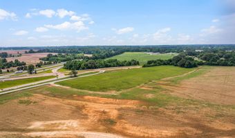70 E Hwy, Bells, TN 38006