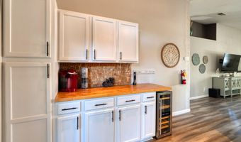 4420 LOREN Ave NW, Albuquerque, NM 87114