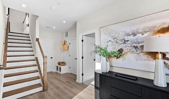2461 MYSTIC MAROON Ter, Ashburn, VA 20147