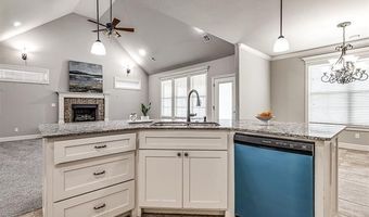 5507 Nottingham Pl, Bartlesville, OK 74006