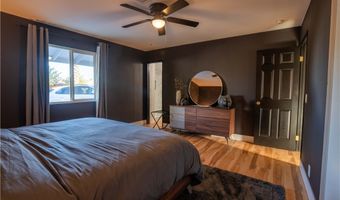 31 Jade Cir, Las Vegas, NV 89106