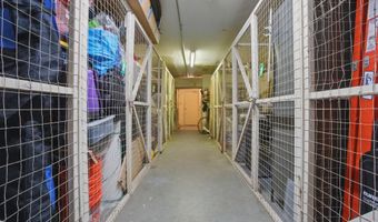 4379 AMERICANA Dr 201, Annandale, VA 22003