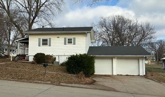 2323 R St, Auburn, NE 68305