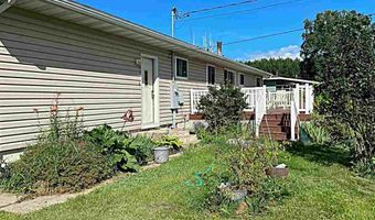 42 Locust Dr, Babbitt, MN 55706