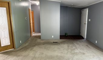 829 Savannah River Dr, Adrian, MI 49221
