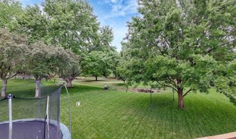 416 Country Hills Dr, Augusta, KS 67010