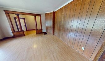 800-802 W North St, Muncie, IN 47305