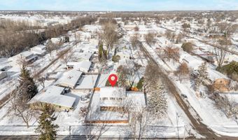 1820 W GLENDALE Ave, Appleton, WI 54914