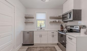 240 W Pacific, Villas, NJ 08251