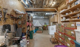3988 N Farm Road 35, Ash Grove, MO 65604